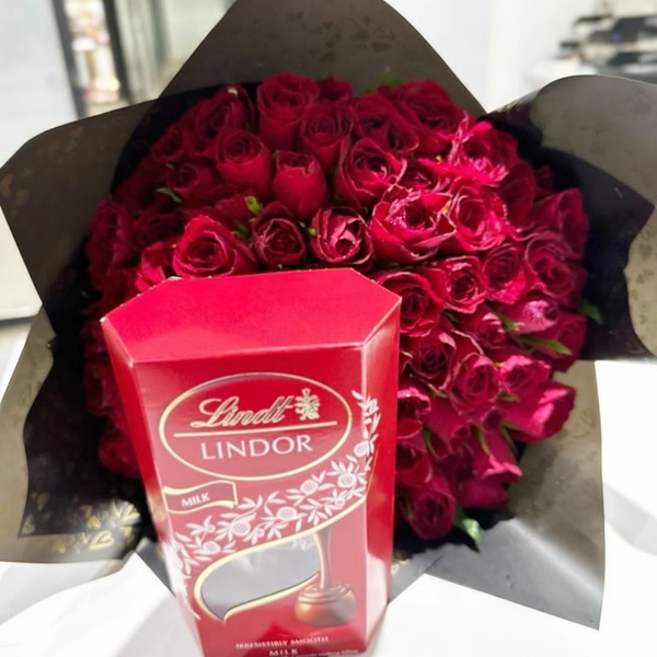 Yummy and Rosy bouquet