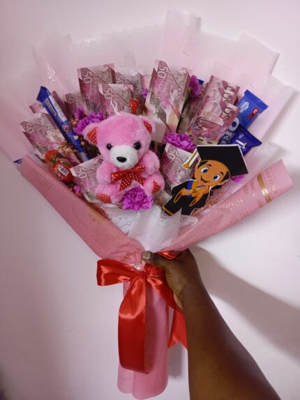 Kiddles Graduation Hamper